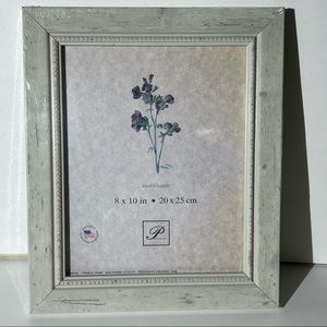 Pinnacle 8”x10” Rustic Tabletop Picture Frame - Farmhouse Decor - New Sealed